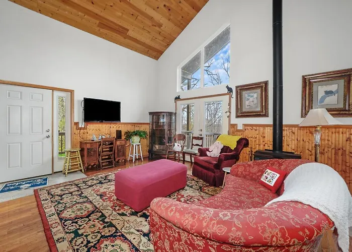 Beautiful Home In Beach Park Il